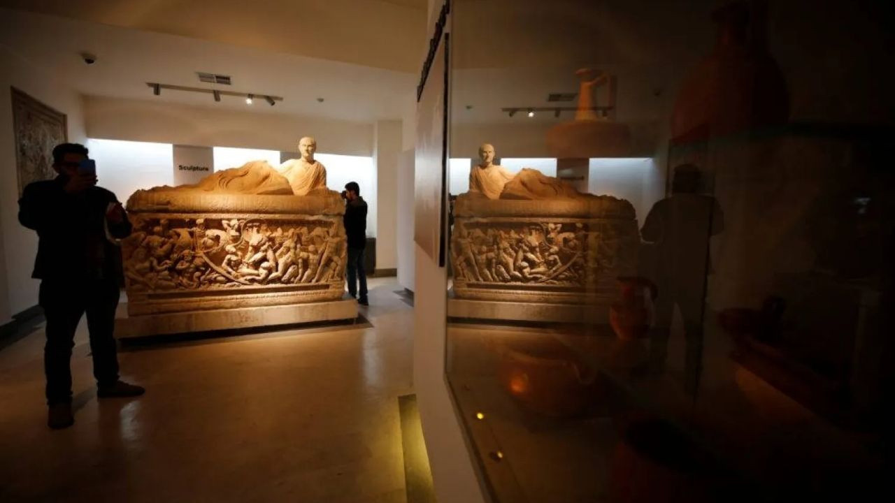 Suriye'nin Ulusal Müzesi soyuldu: Heykelleri çaldılar