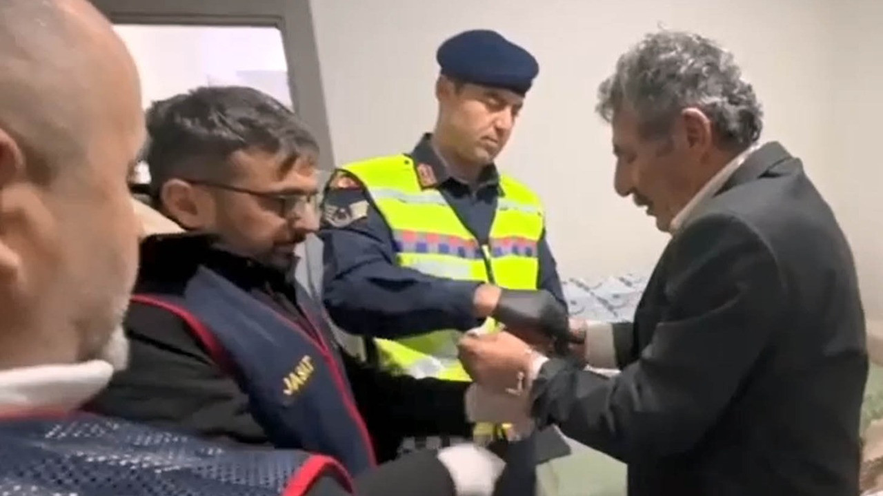 22 yıldır aranan kardeş katili, annesinin evinde yakalandı