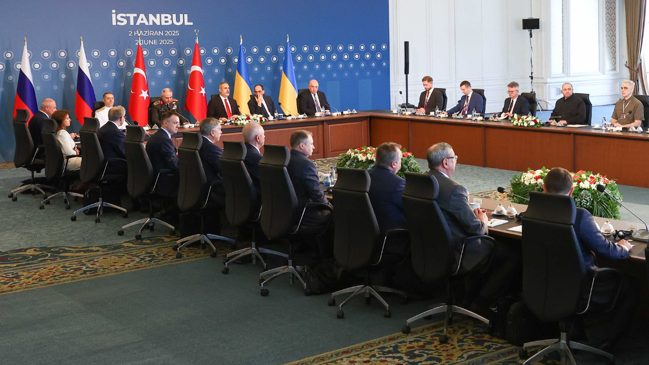 Rusya yine İstanbul'u işaret etti