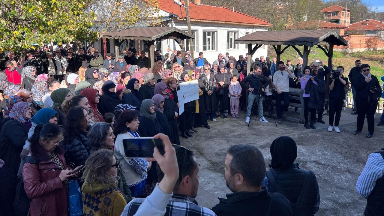 Altın madeni projesine tepki