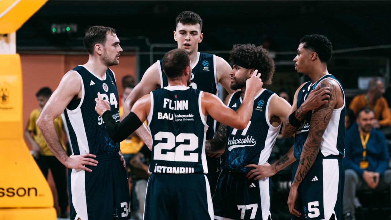 Bahçeşehir Koleji son çeyrekte teslim oldu: 99-91