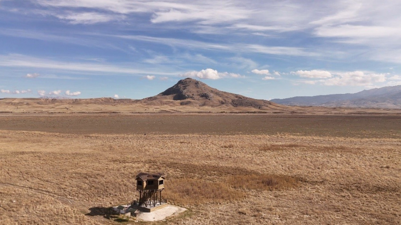 Bölge halkının ekmek kapısı olan göl tarihe karıştı