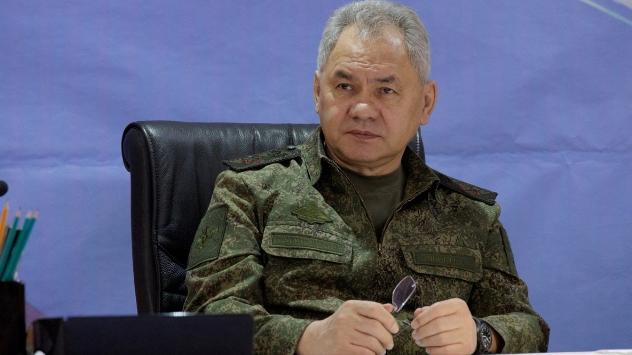 Eski savunma bakanına mezarlıkta suikast girişimi