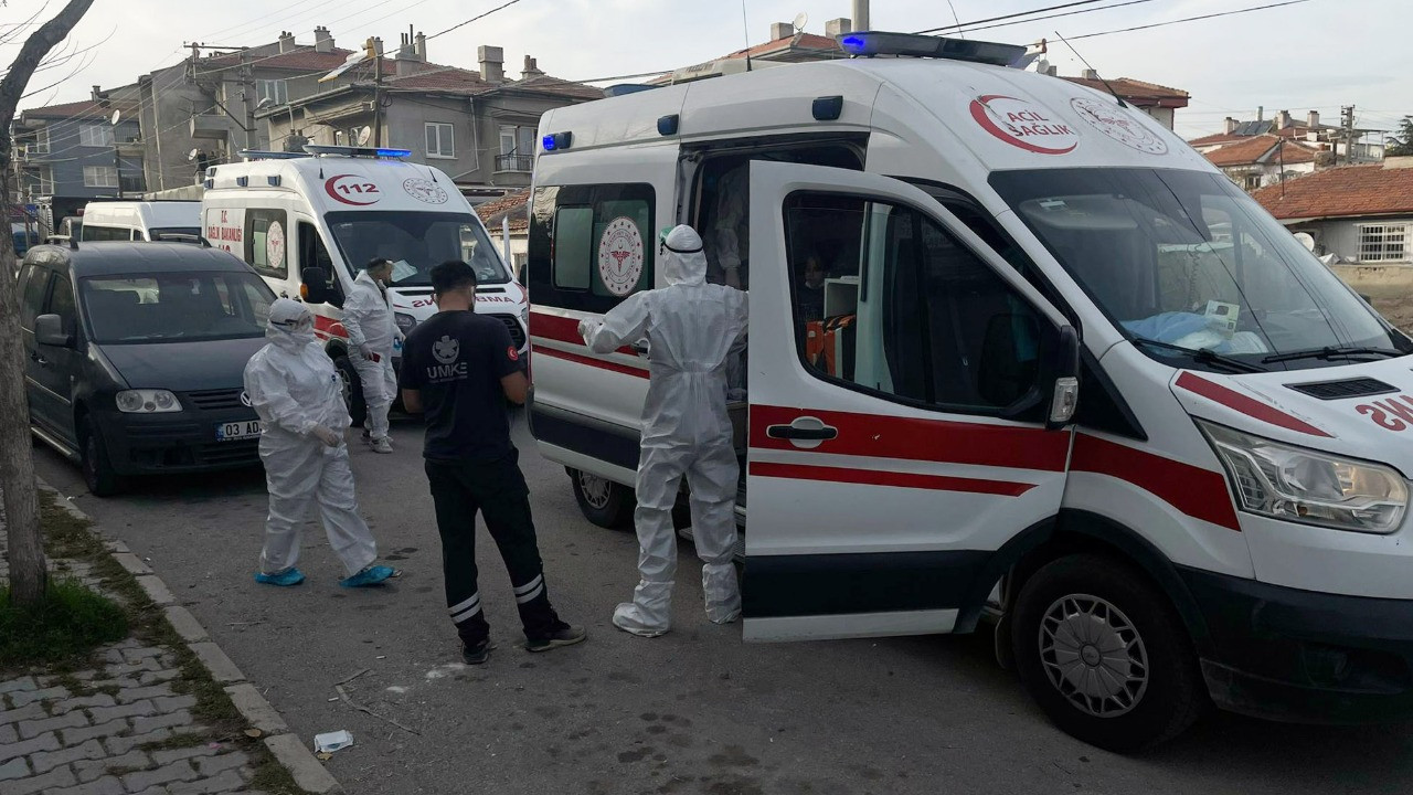 Üç ilde zehirlenme şüphesi: 9 kişi hastaneye kaldırıldı