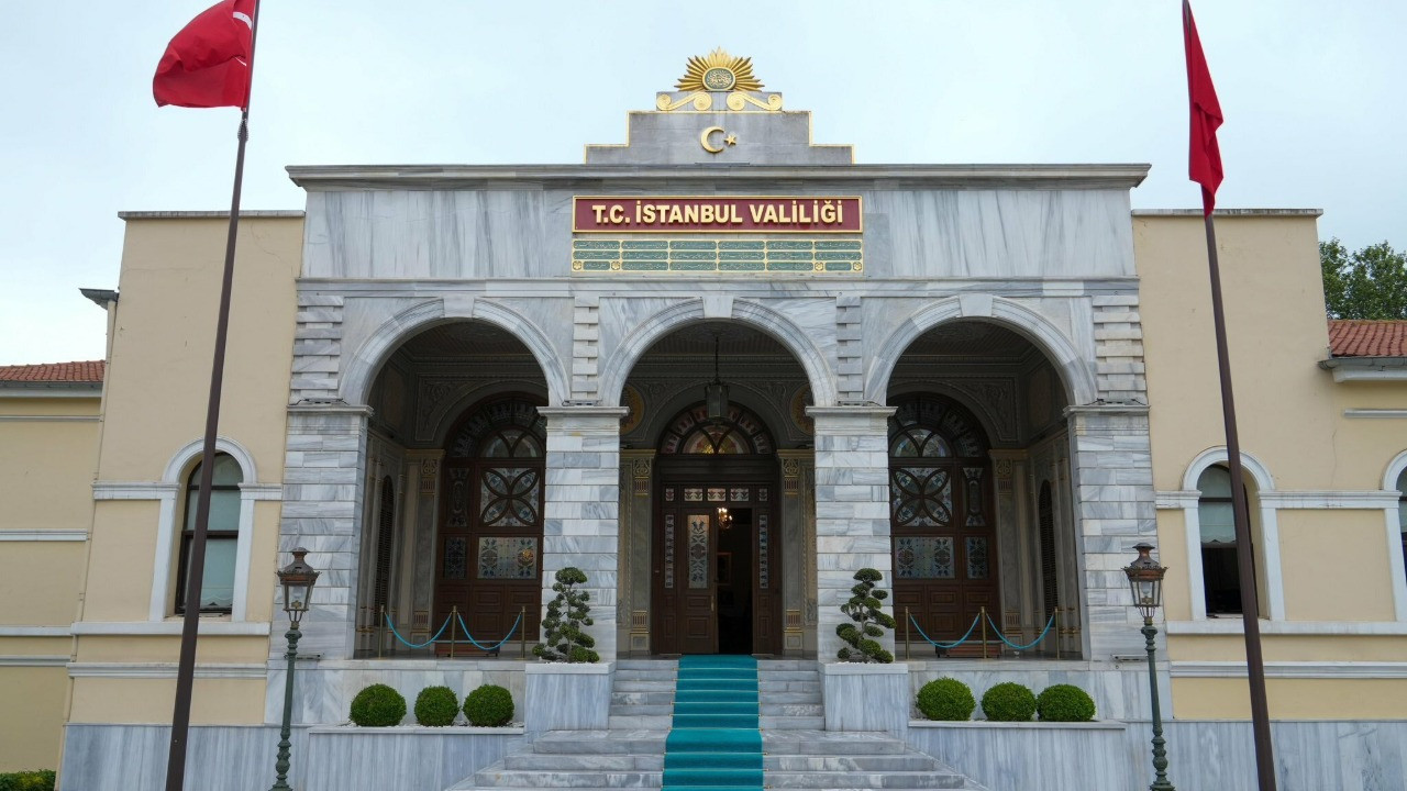 İstanbul Valiliği duyurdu: Tankerdeki zehirlenme olayında ölü ve yaralılar var