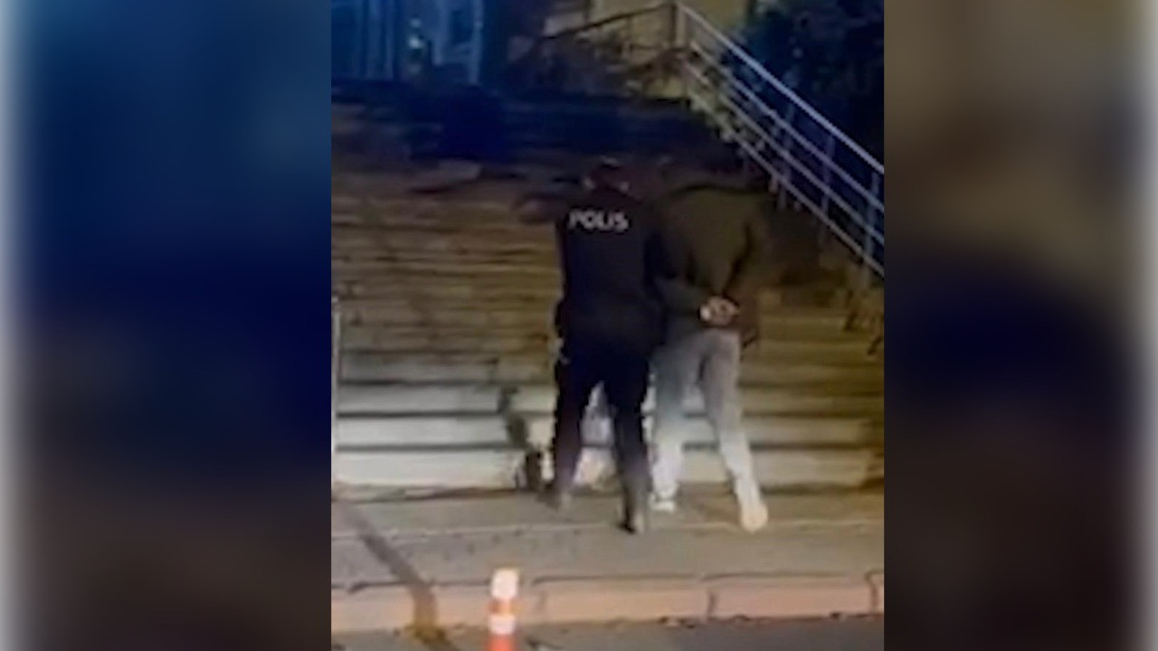 Şüphe üzerine durduruldu: 12,5 yıl cezası olduğu ortaya çıktı