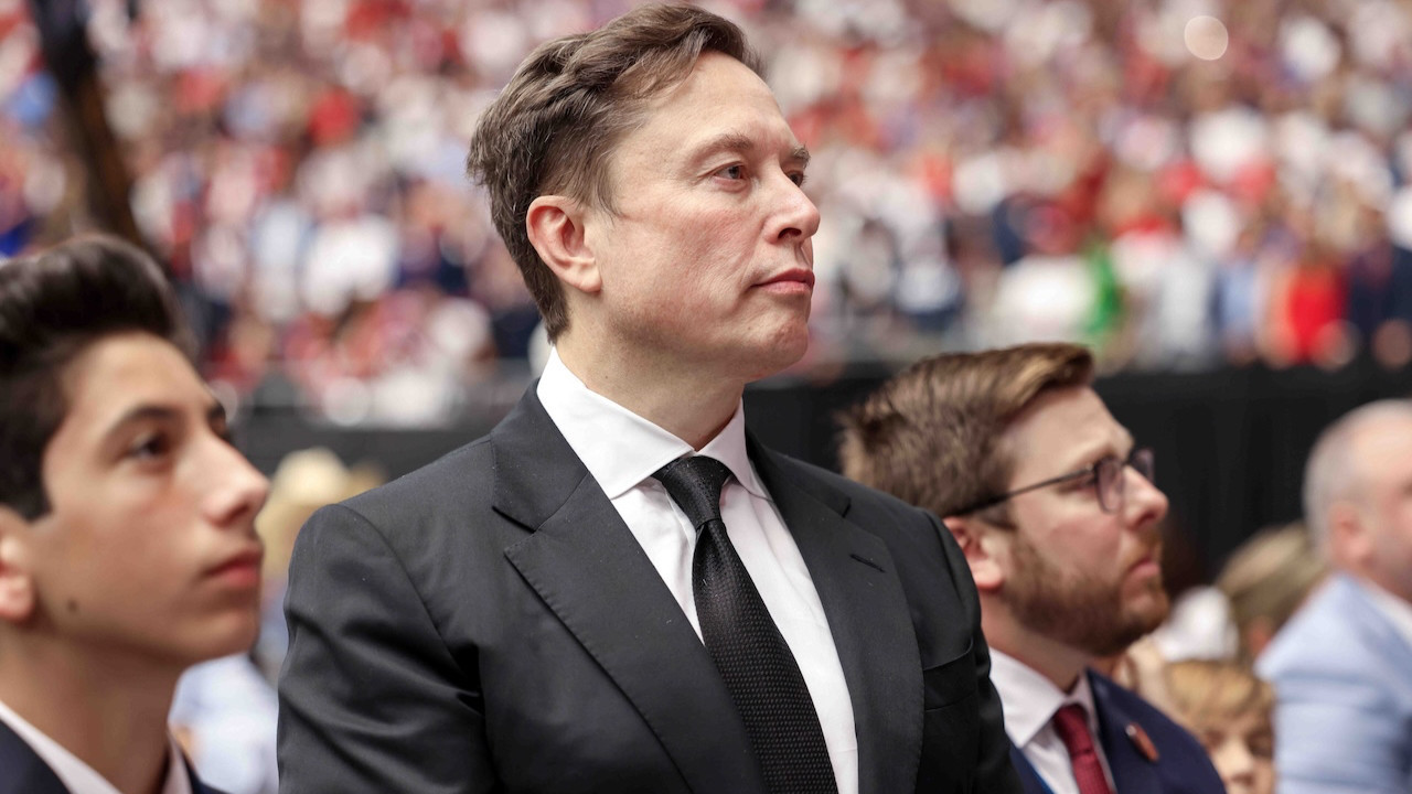 Elon Musk'ın Grok AI'na soykırım soruşturması