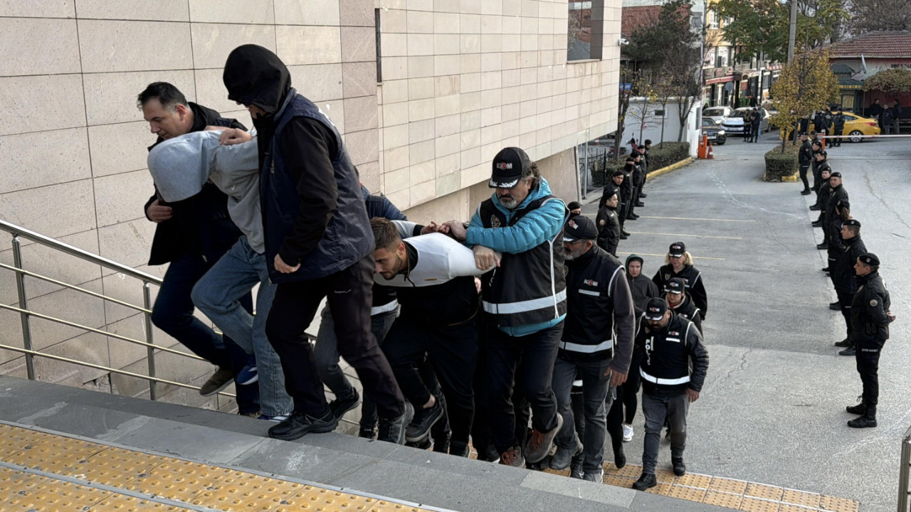 Eskişehir'de suç örgütüne operasyon: 20 gözaltı