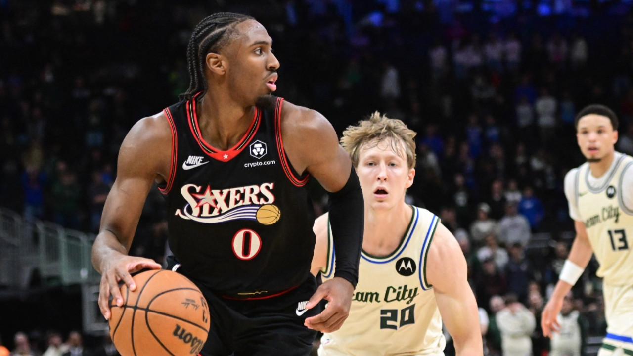 Tyrese Maxey 54 sayıyla kariyer rekoru kırdı: 76ers, Bucks'ı uzatmada yıktı