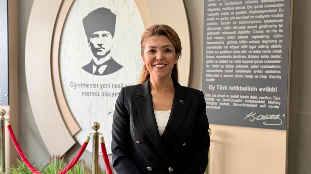 56 yıllık okulu yenileyip eğitim yuvasına çevirdi