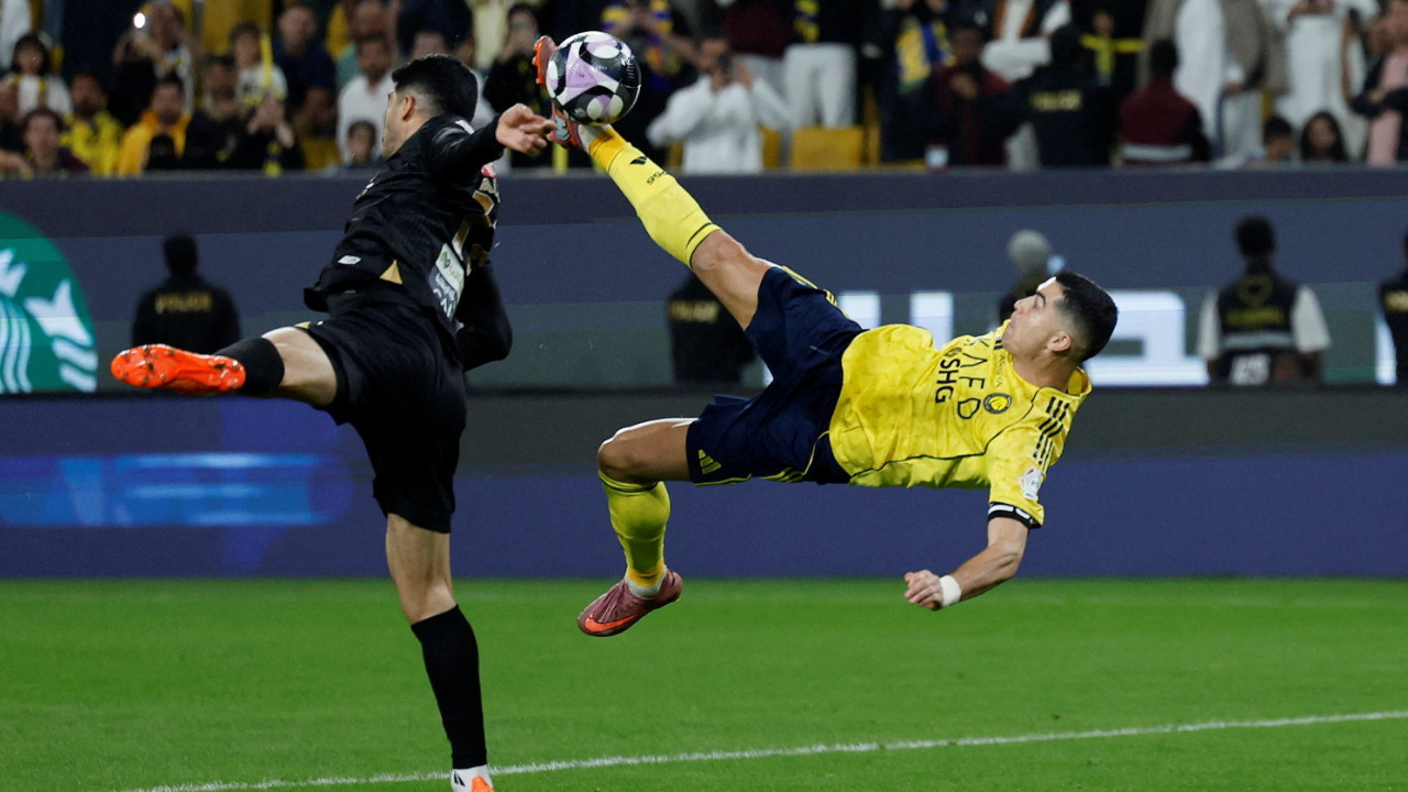 Cristiano Ronaldo’dan ikonik röveşata! 1.000 gol hedefine bir adım daha