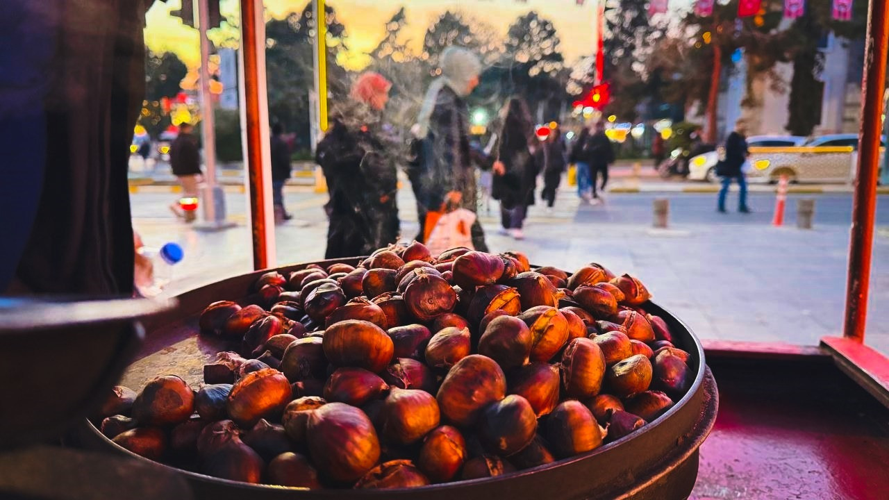 Kışın şifa kaynağı tezgahlardaki yerini aldı: 100 gramı 100 TL'ye yükseldi
