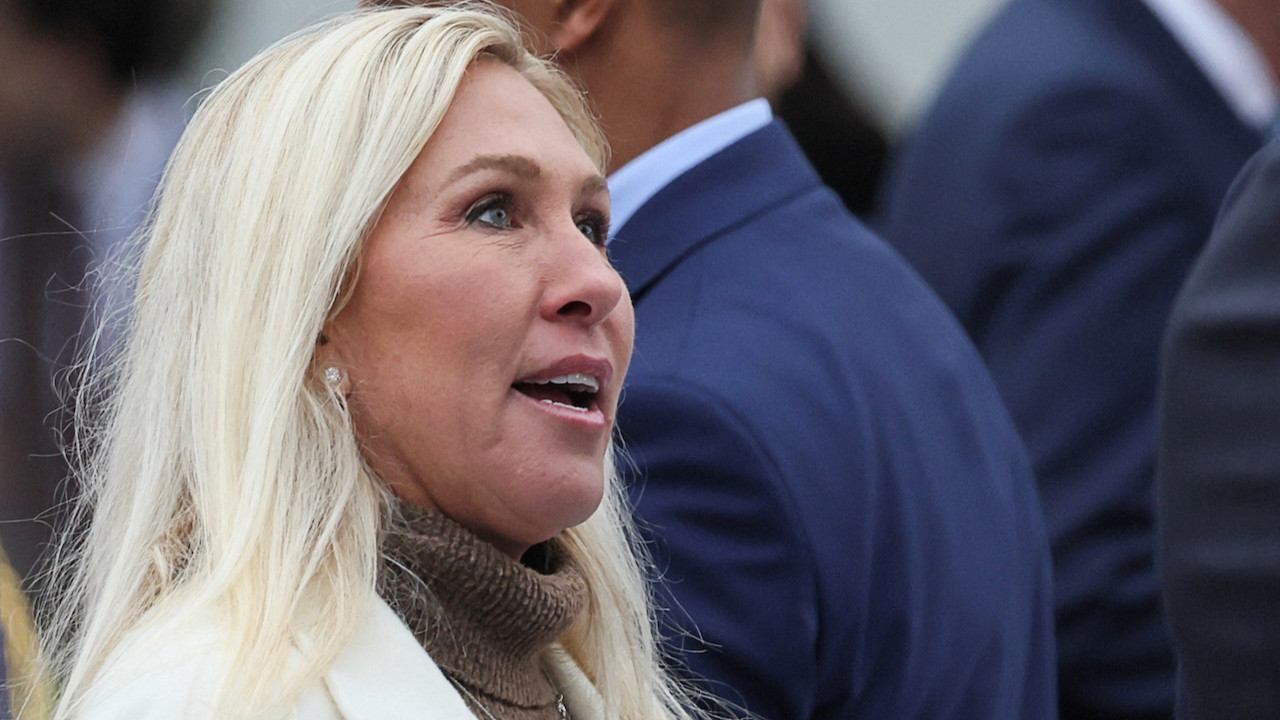 Trump bir öyle bir böyle: Şimdi övdü