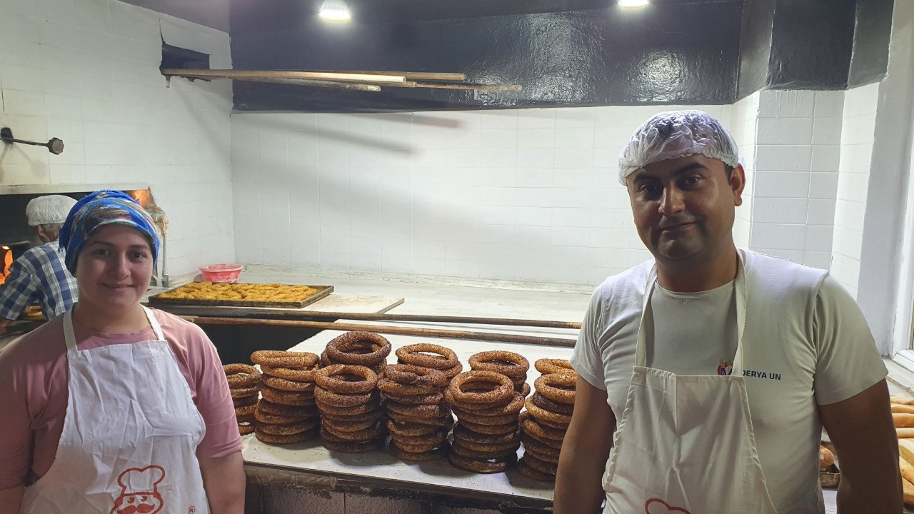 Fırıncıdan öğretmenlere jest