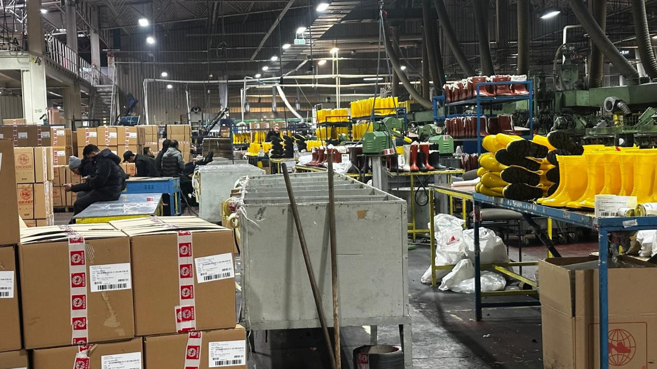 İşçiler makine kapattı