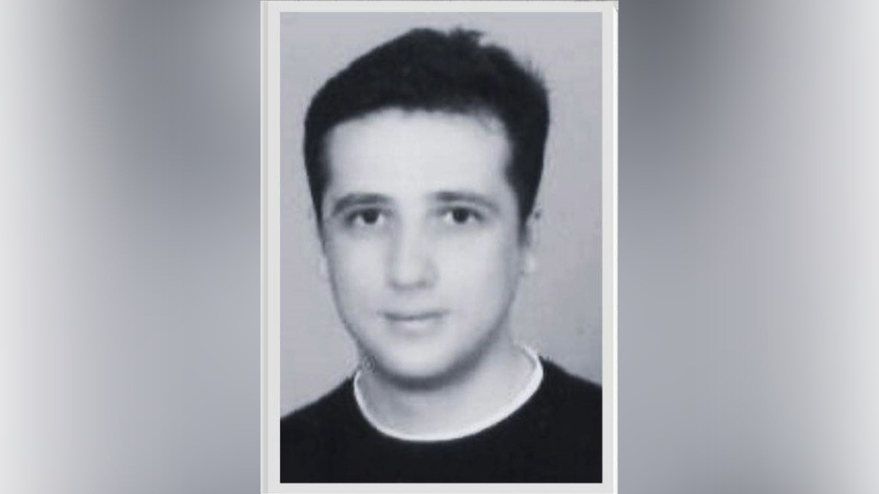 Sağlık memuru hastanede ölü bulundu