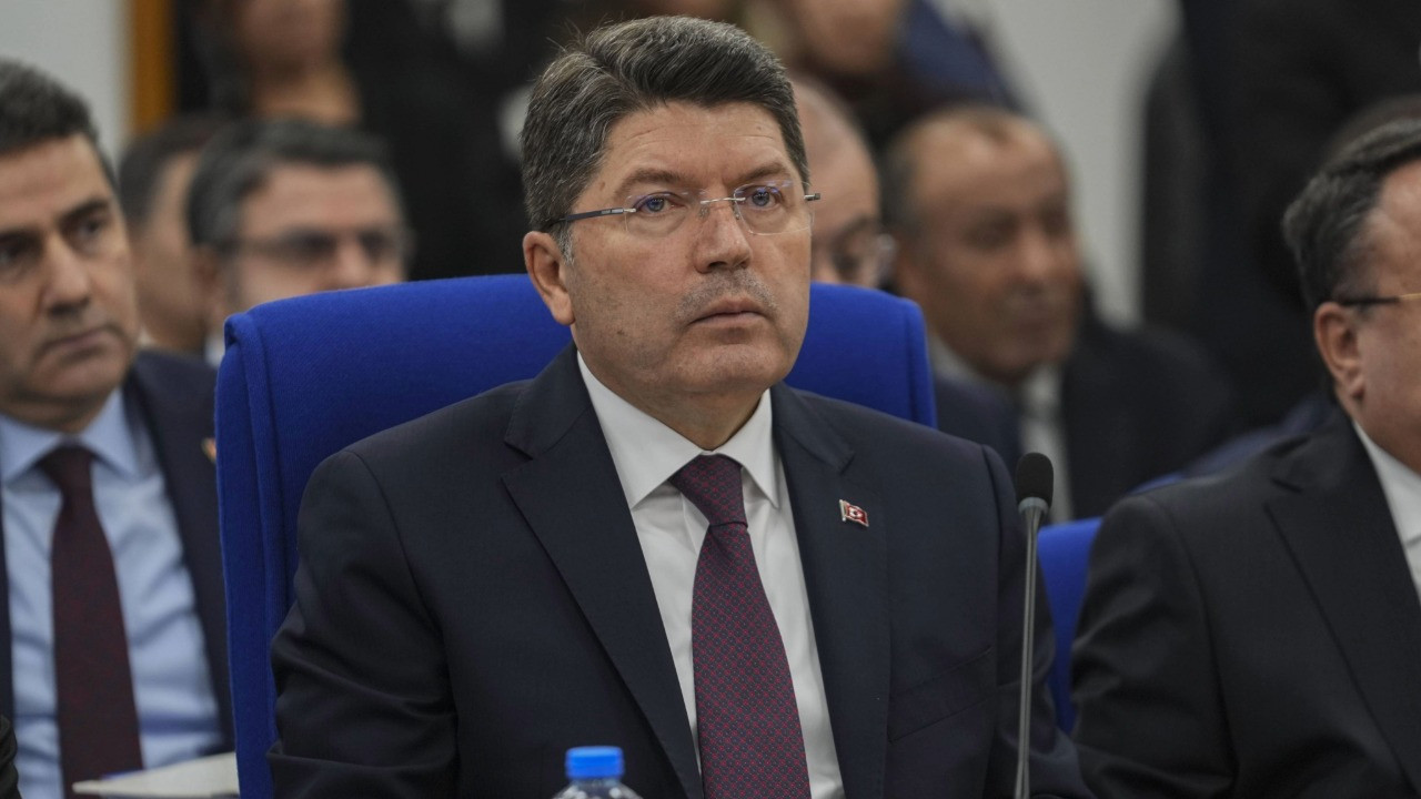 Adalet Bakanı: Bir tek kadınımızın bile şiddete maruz kalması hepimizi derinden yaralar