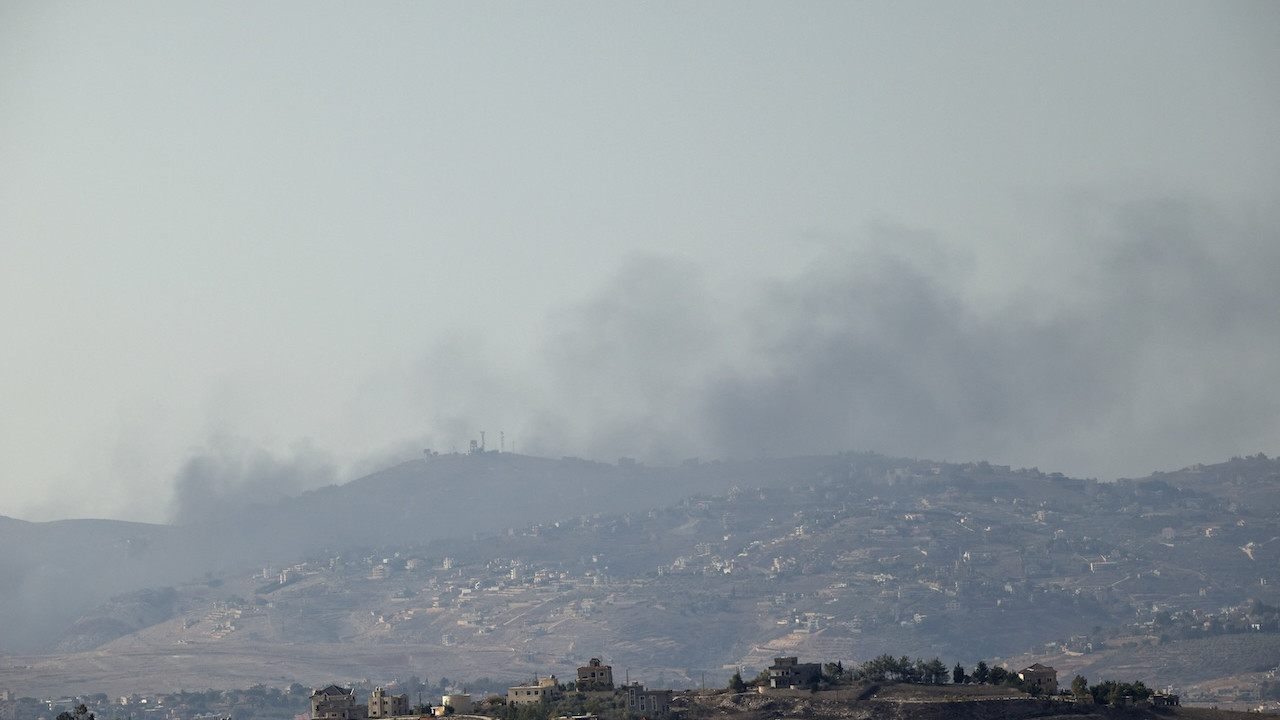 İsrail, Lübnan'a fosfor bombasıyla saldırdı