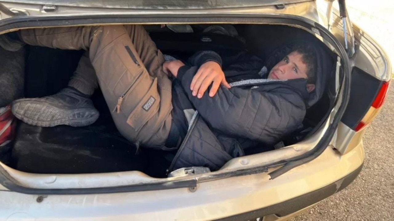 Bagajdan Afganlar çıktı