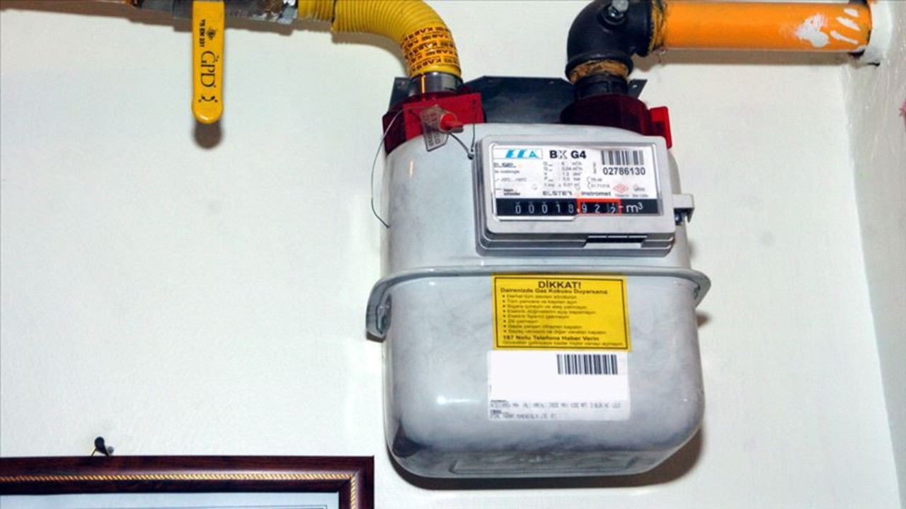Eşinin ve çocuklarının oturduğu evde gazı kestiren kocaya hapis cezası