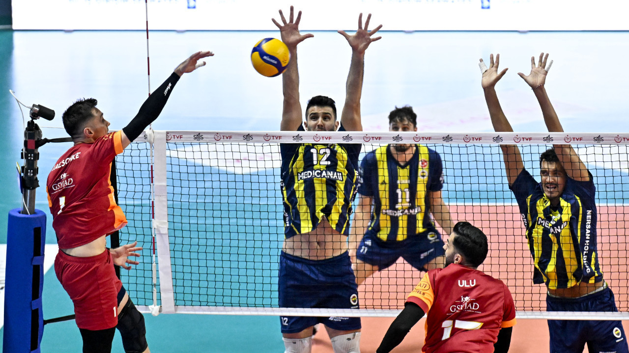 Galatasaray HDI Sigorta, Fenerbahçe Medicana’yı mağlup etti: 3-2