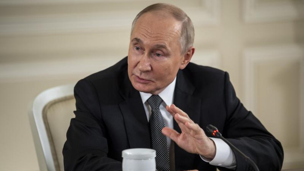 AB, Rusya’yı resmen kara listeye aldı