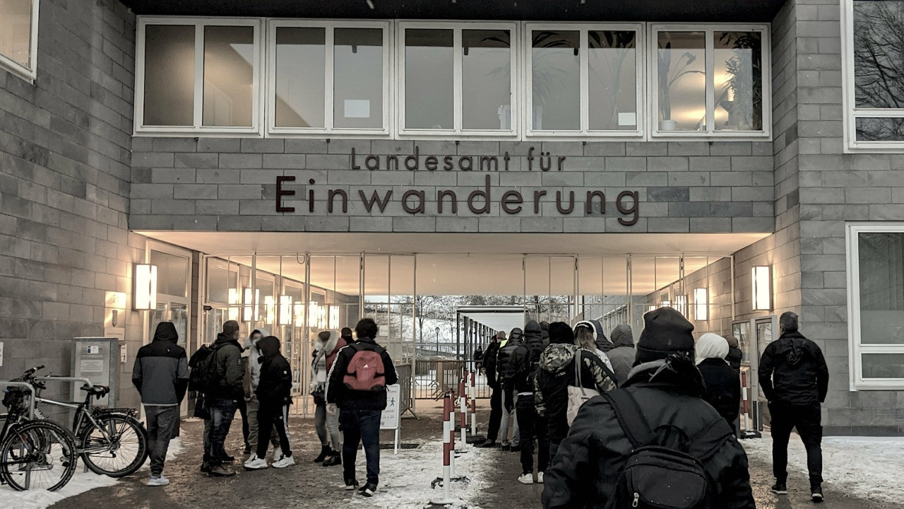 Berlin’de vatandaşlık başvurularında kriz büyüyor