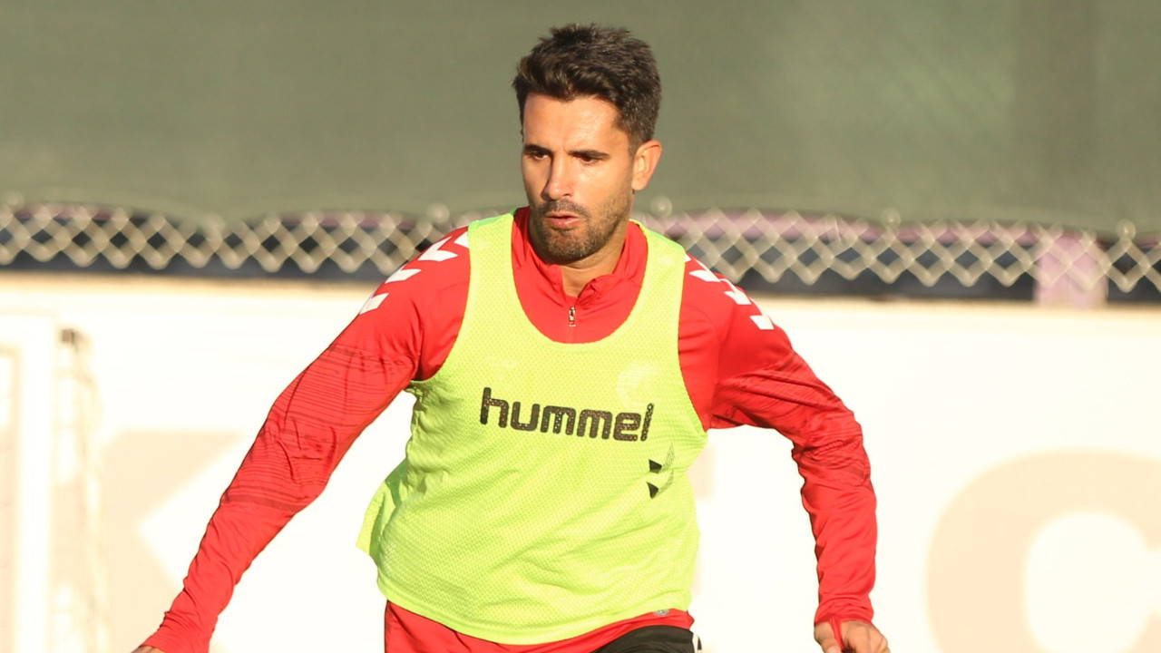 Alper Potuk ile yollar ayrıldı