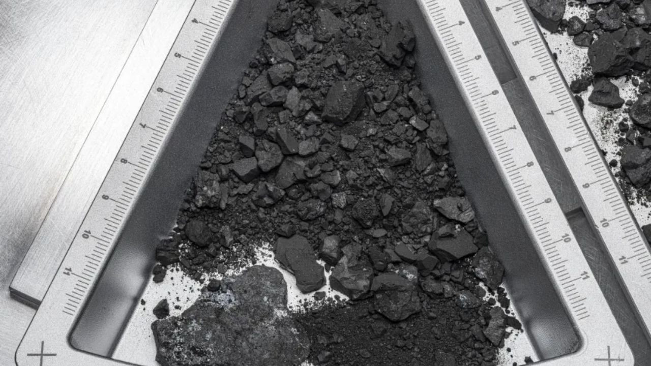 Bennu'da büyük keşif: İlk kez bir asteroitte görüldü