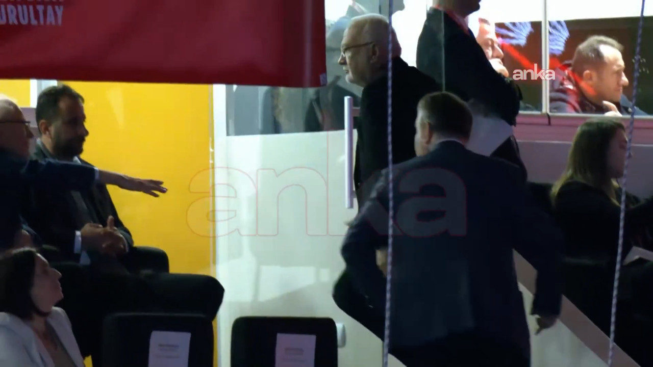 AKP'li isim videoyu gördü, CHP Kurultayı'nı terk etti