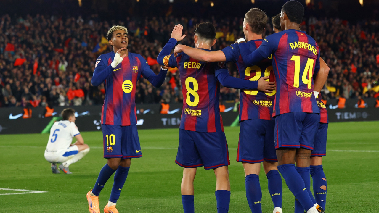 Barcelona, Alaves karşısında geri döndü ve zirveye geçti