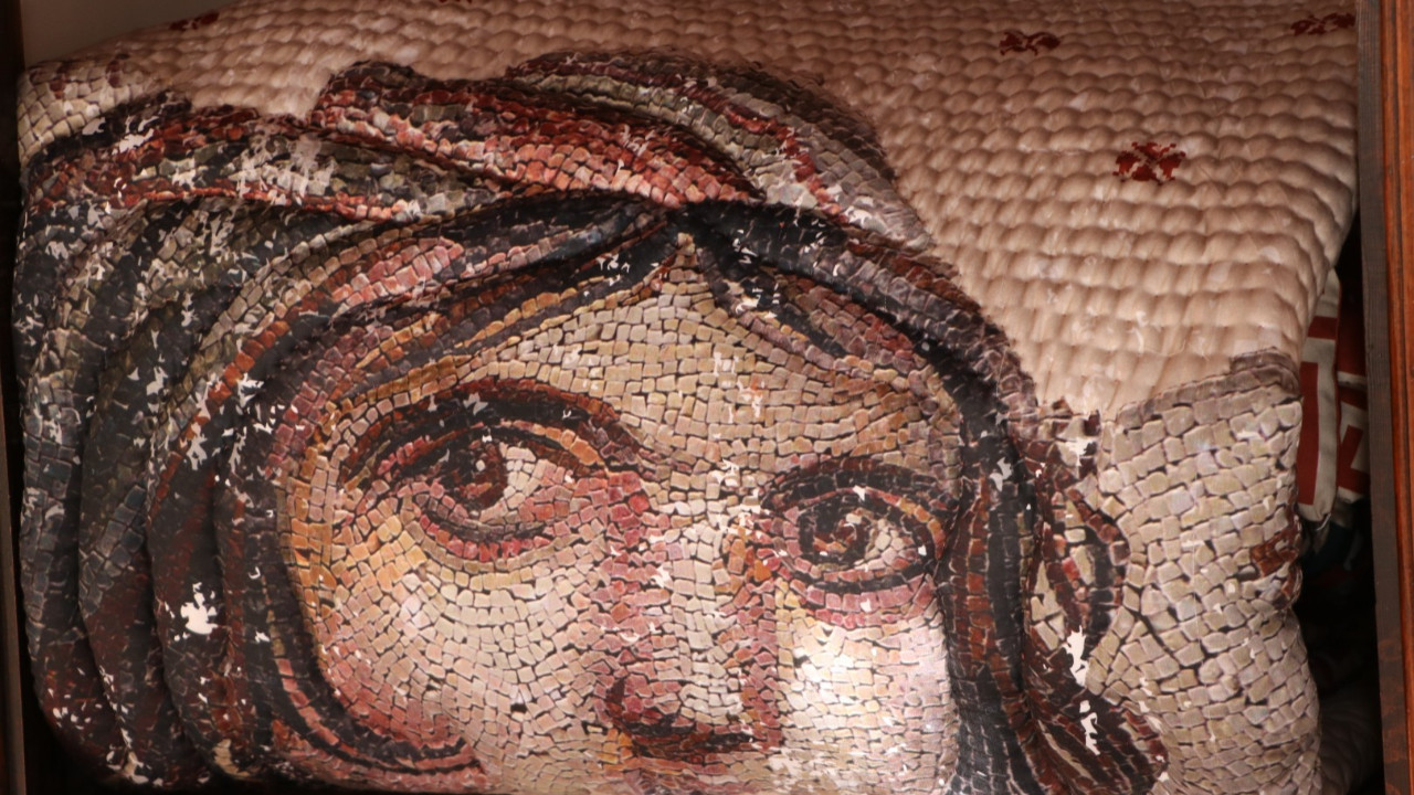 "Çingene Kızı" motifiyle Kilis yorganları yeniden hayat buluyor