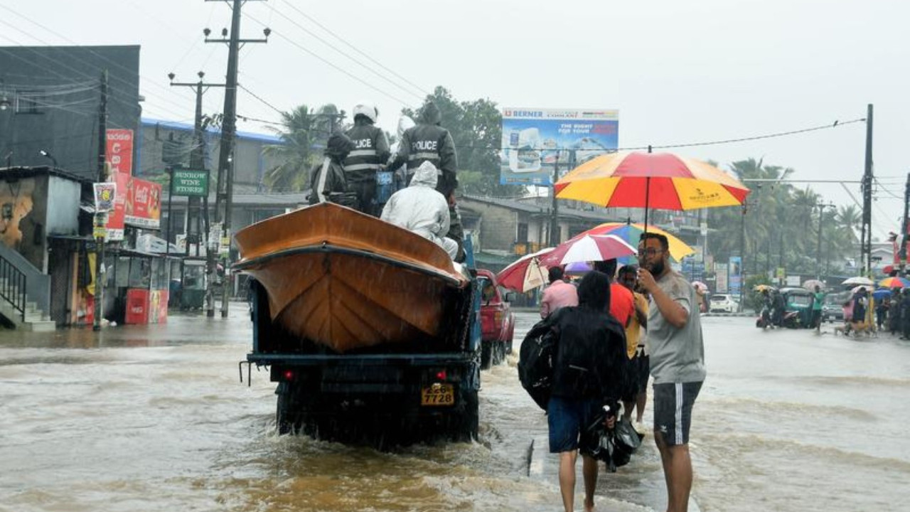 Ditwah Kasırgası'nda tablo ağır: 200 kişiden haber alınamıyor