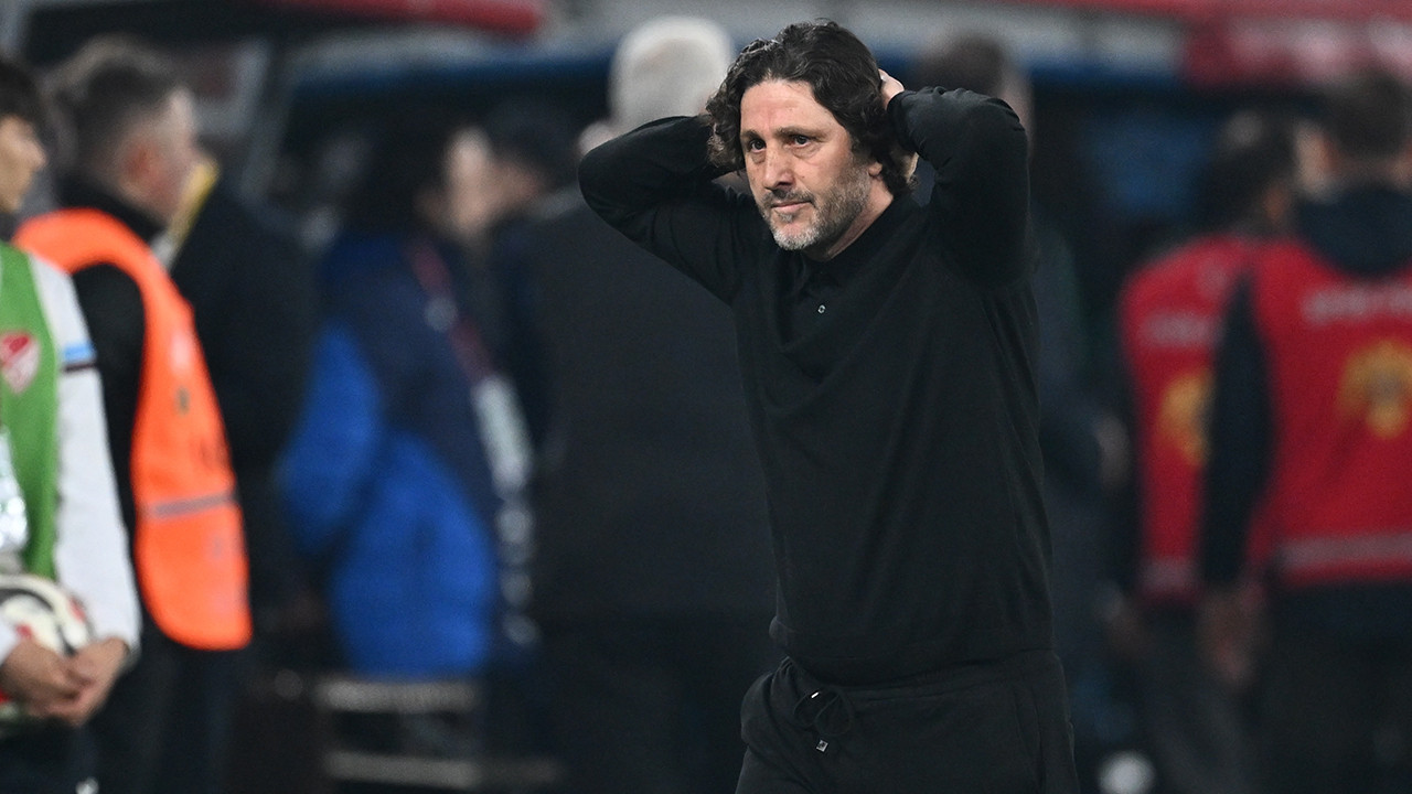 Fatih Tekke: "Galibiyet sevindirici, eksikler çok belirgin"