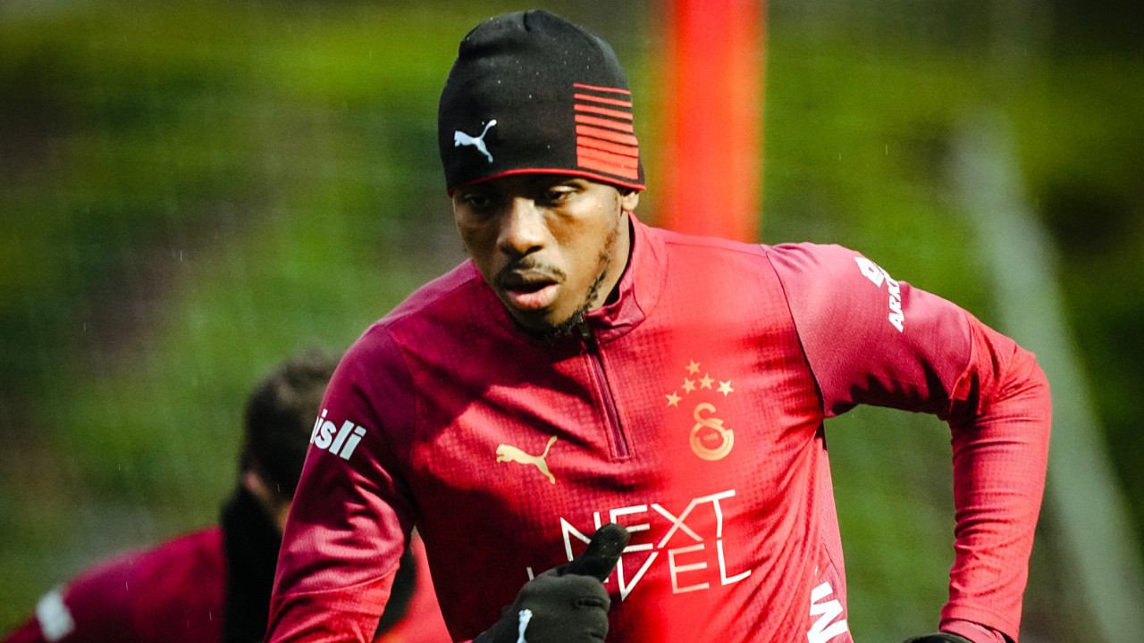 Galatasaray derbiye hazır: Üç isim takımla çalıştı