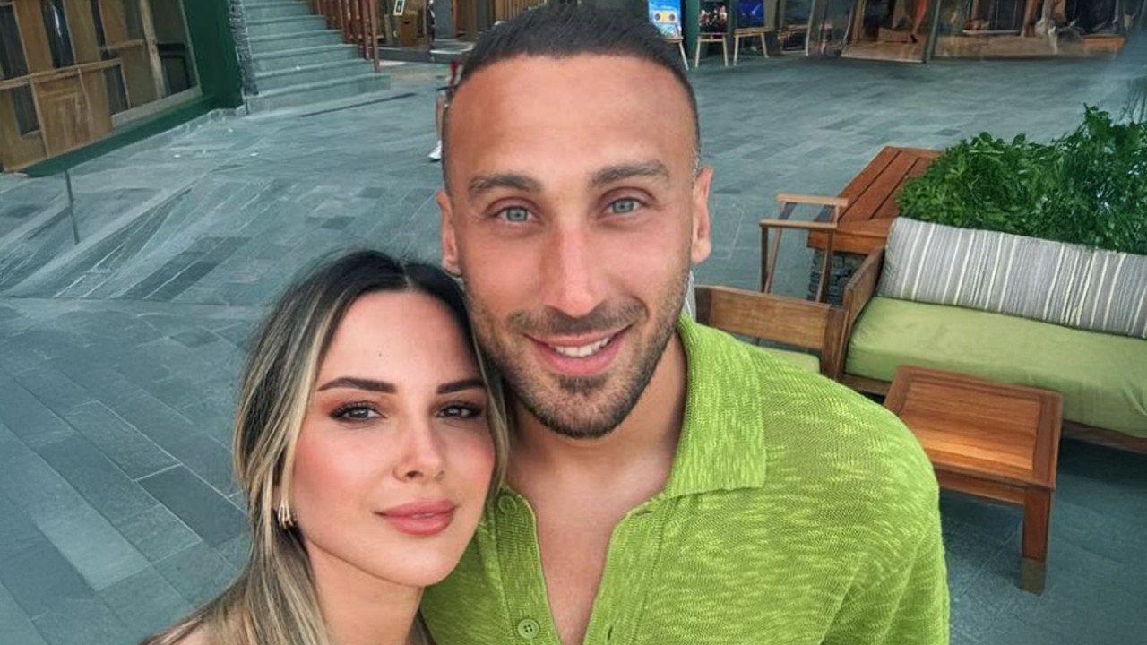 Cenk Tosun ayrılık iddialarını yalandı