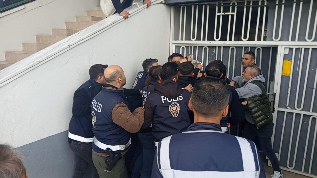 Hakeme kızıp, polisi yumrukladılar: Antrenör ve yöneticiye gözaltı!
