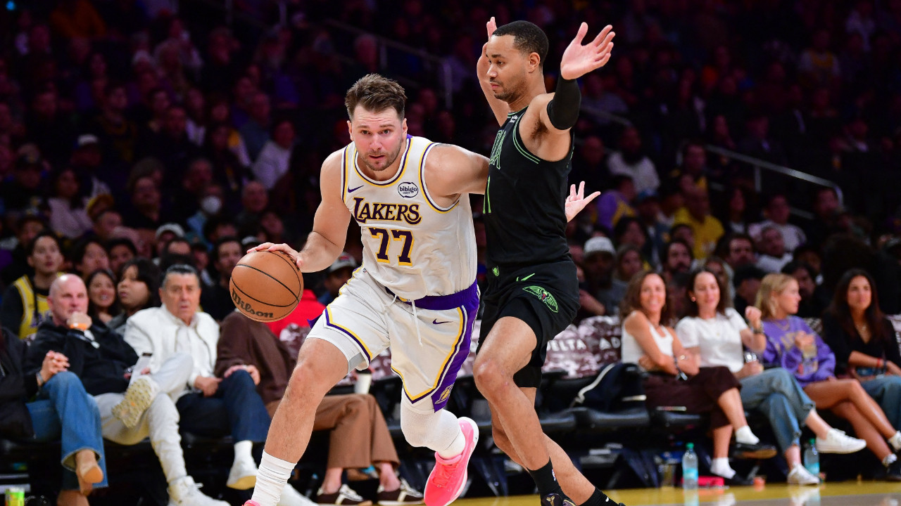 LeBron'suz Lakers'ı Doncic uçurdu: 133-121