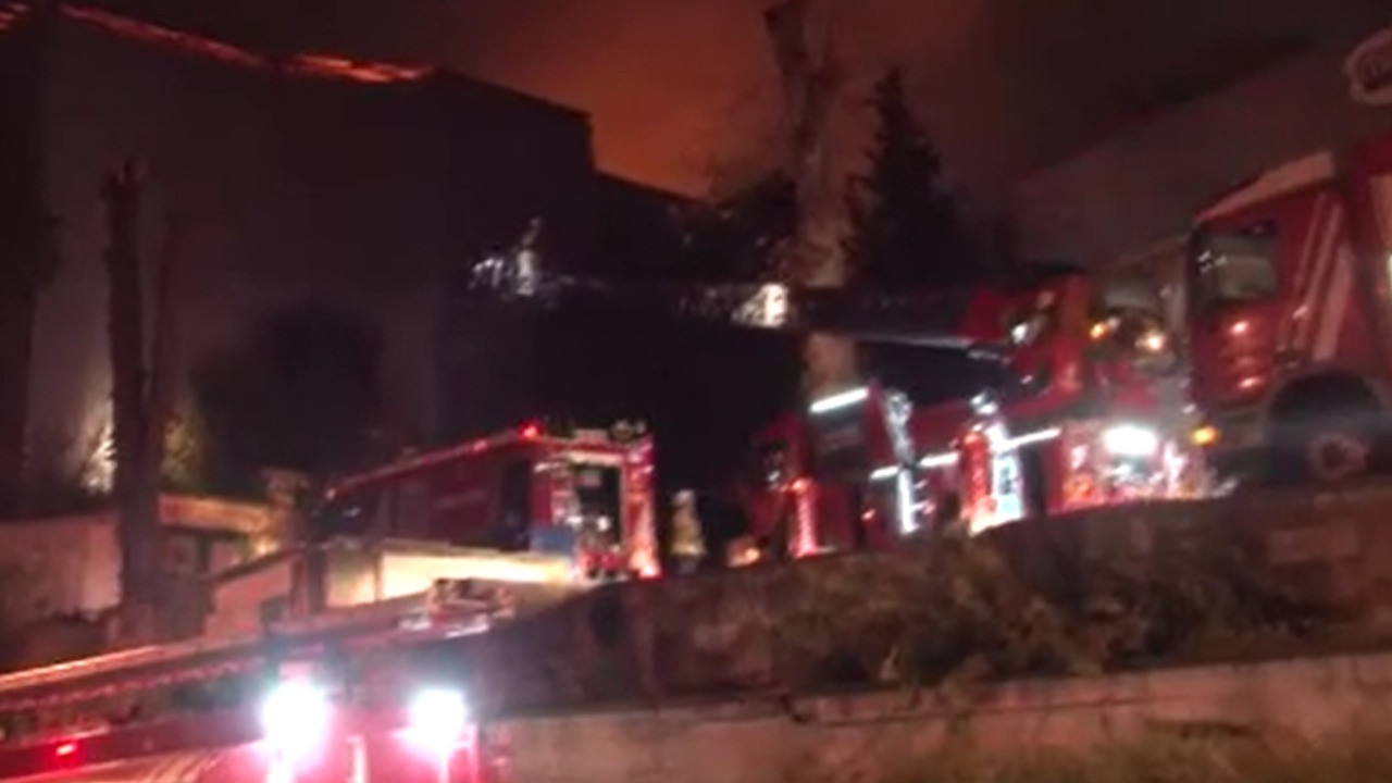 Restorasyondaki köşkte yangın