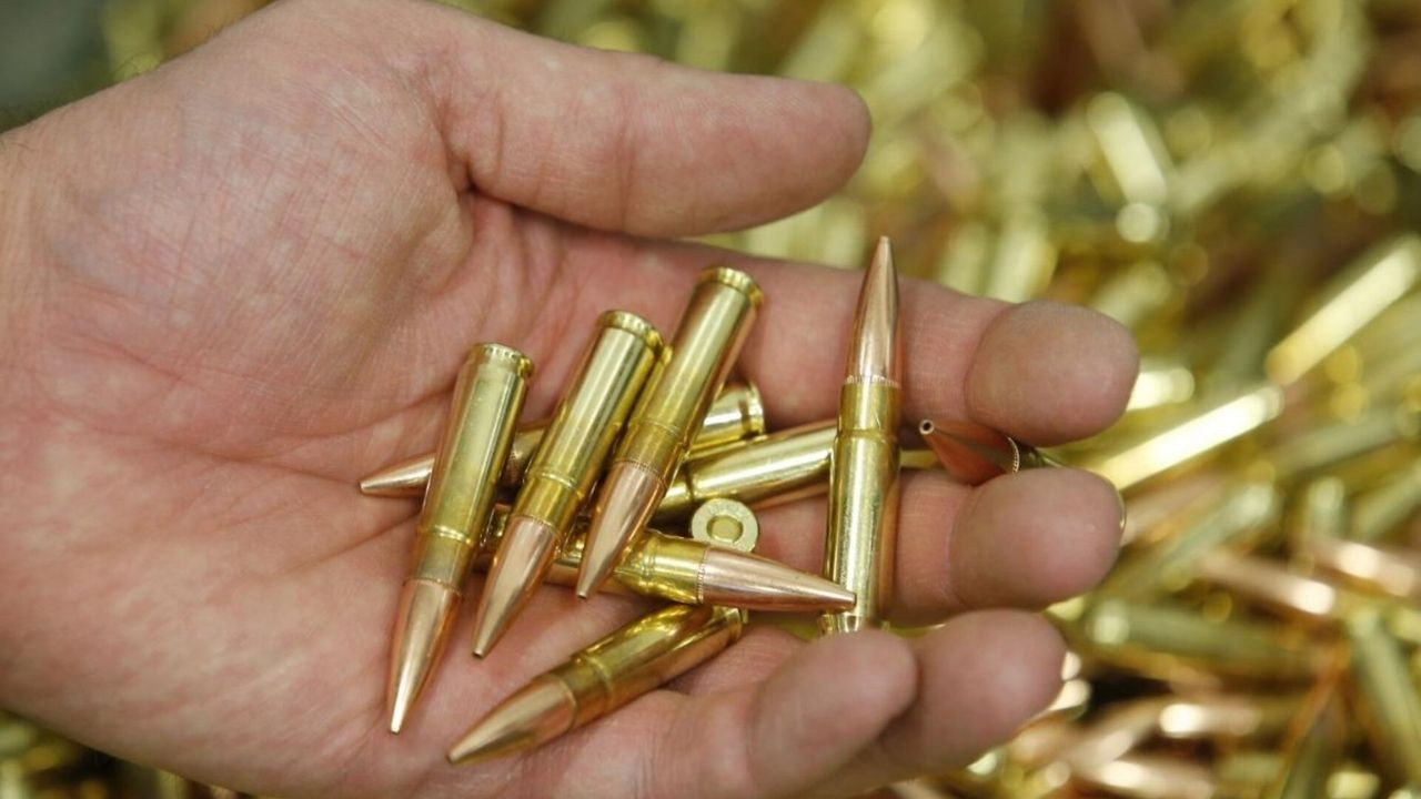 Şoför uyuyakaldı, orduya ait 20 bin mermi çalındı