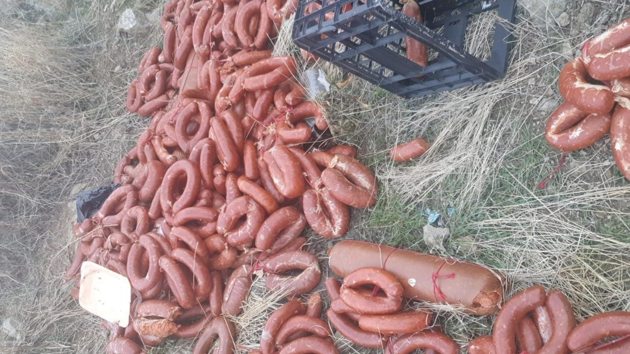 Yüzlerce kilo! Başkent'te boş araziye atıldı