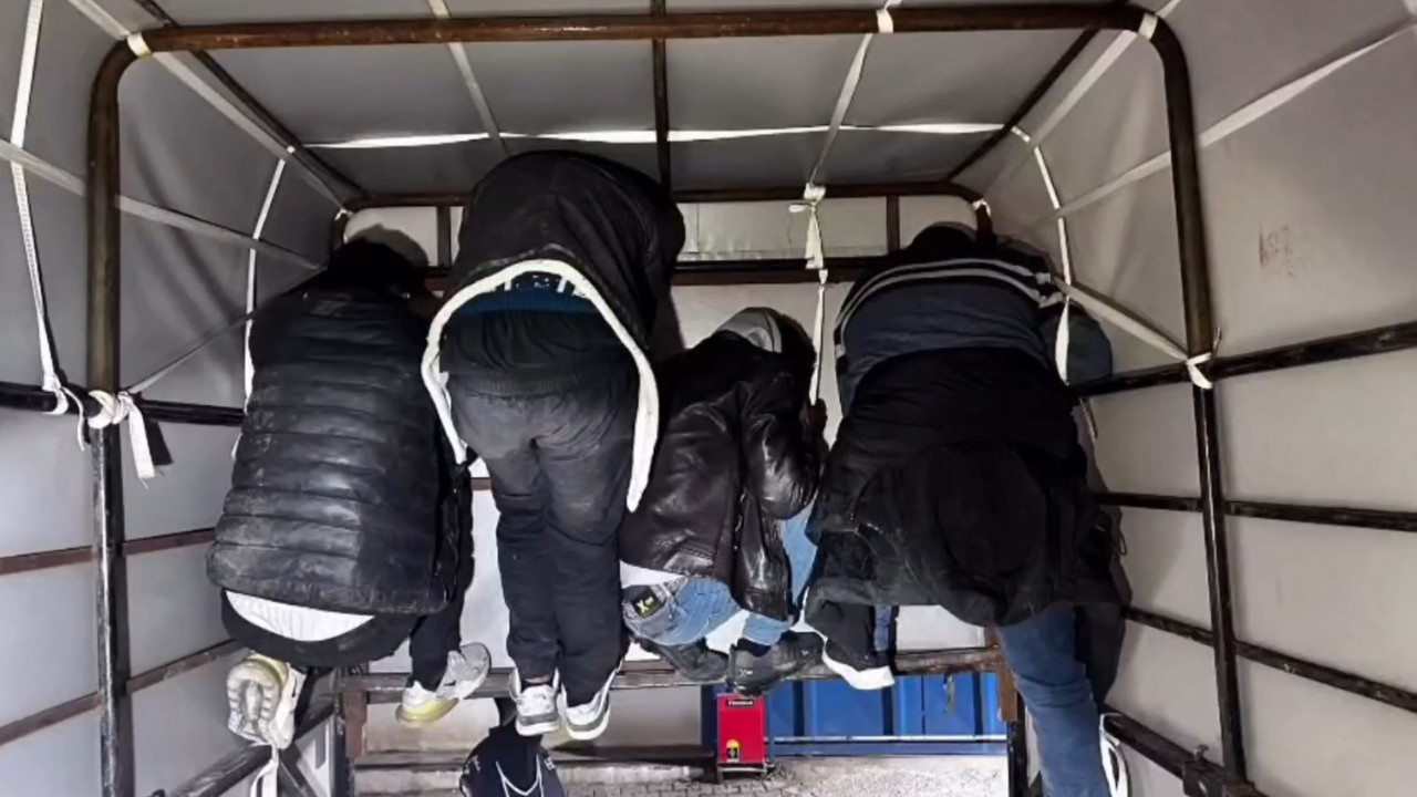 Hatay’da 6 kaçak göçmen yakalandı, 3 organizatör tutuklandı