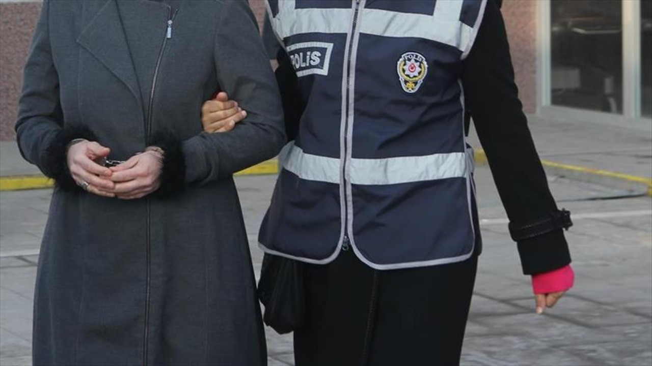 Kardeşini döverek öldüren ablaya 10 yıl hapis ve tahliye