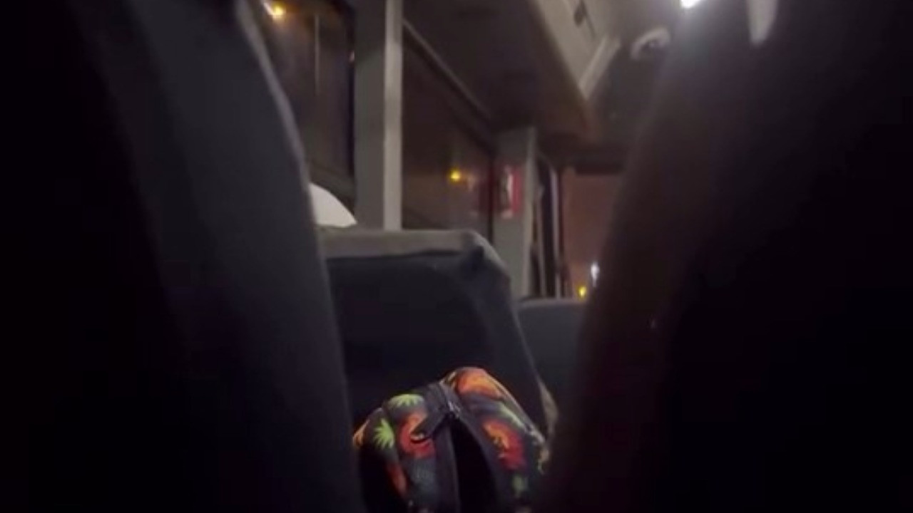 Şoför resmen sinir krizi geçirdi: Hakaret yağdırdı, bir sürü beddua etti