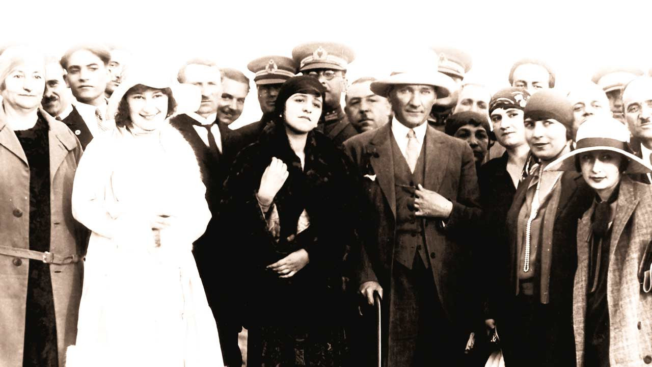 Kadınlara seçme ve seçilme hakkının tanınmasının 91. yılı