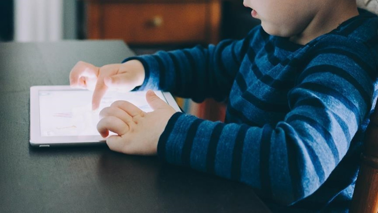 Sosyal medya içerikleri mahkeme kararı olmadan kaldırılabilecek
