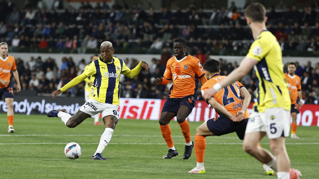 Başakşehir–Fenerbahçe maçında muhtemel 11’ler