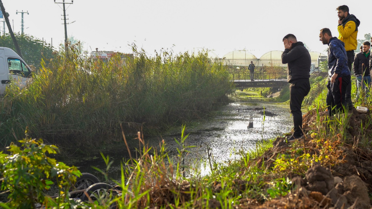 Eşiyle tartışan kadın evden çıktı, kanala uçup can verdi