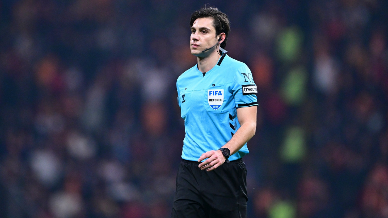 Galatasaray maçının hakemi Mehmet Türkmen'e gönderme: "Aynı hakem, aynı gözler, aynı VAR ekranı"