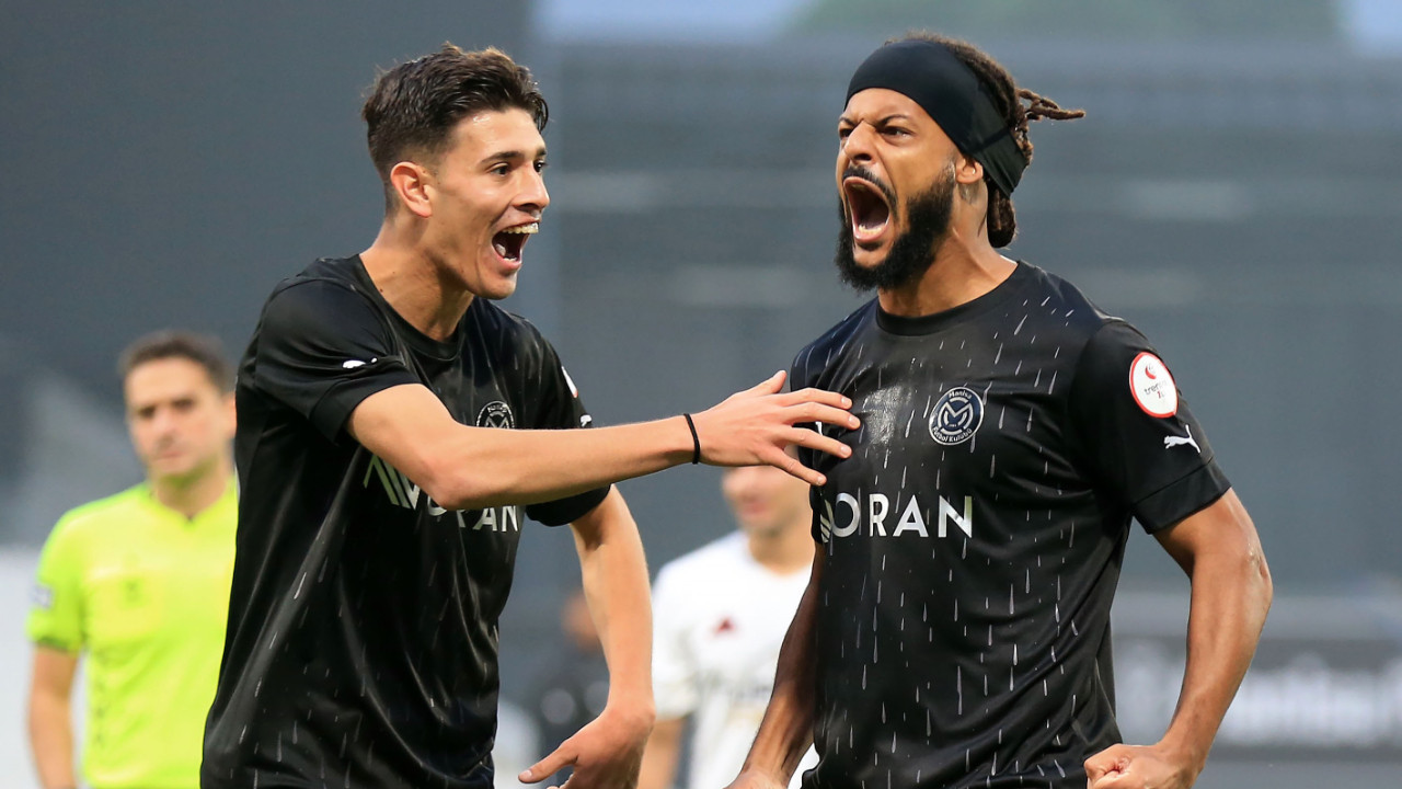 Diony, Vanspor'u tek başına devirdi